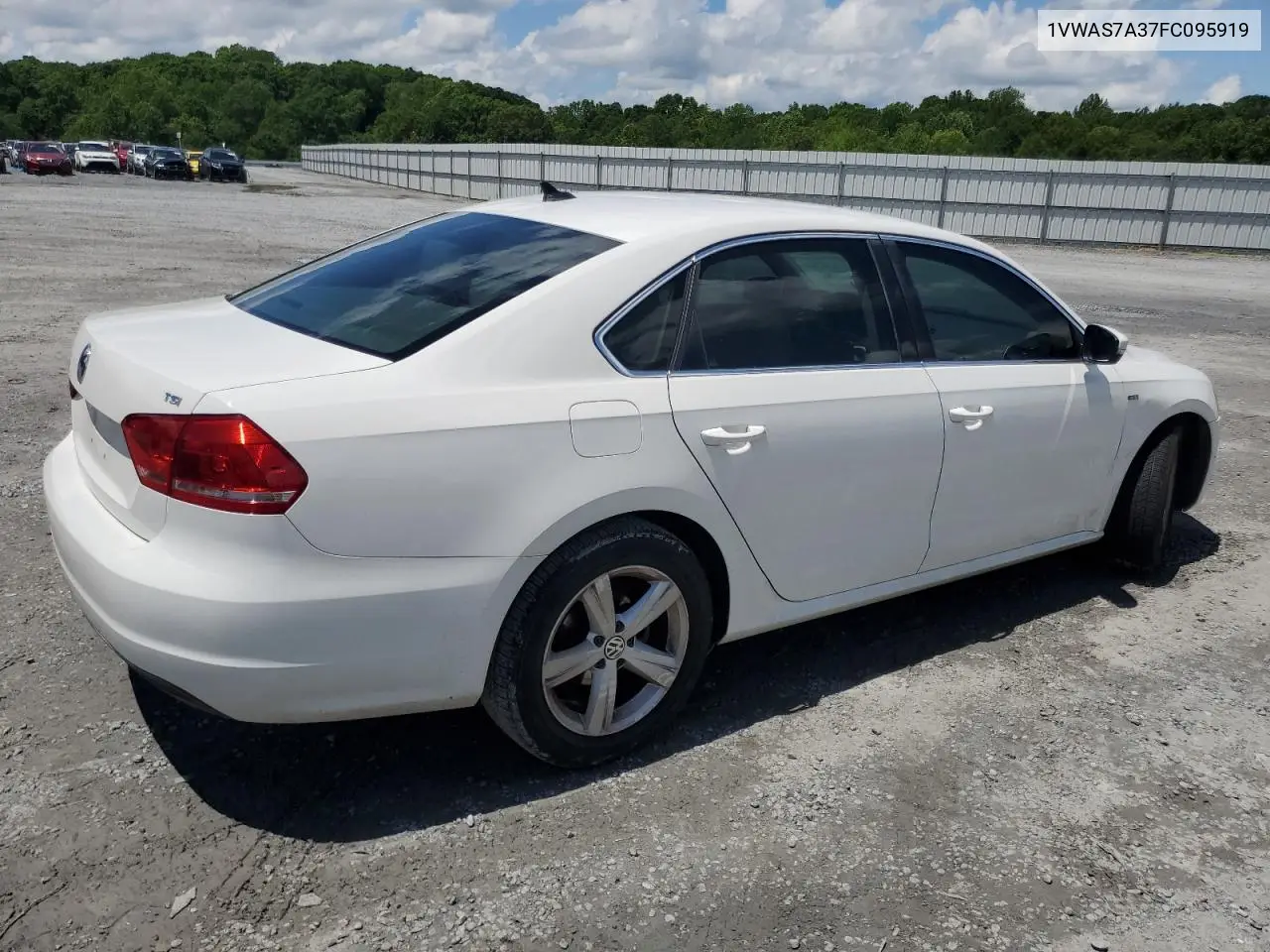 2015 Volkswagen Passat S VIN: 1VWAS7A37FC095919 Lot: 56903585