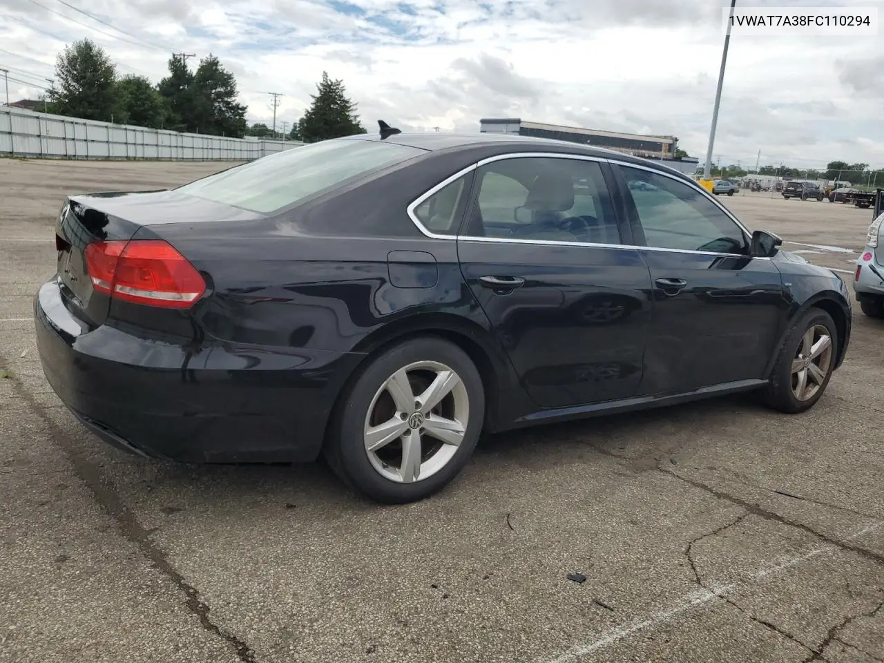 2015 Volkswagen Passat S VIN: 1VWAT7A38FC110294 Lot: 63344235
