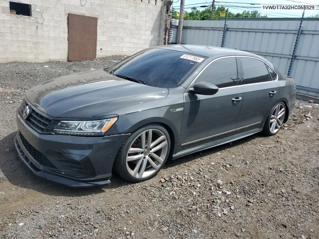 2017 Volkswagen Passat R-Line VIN: 1VWDT7A32HC065529 Lot: 61217965