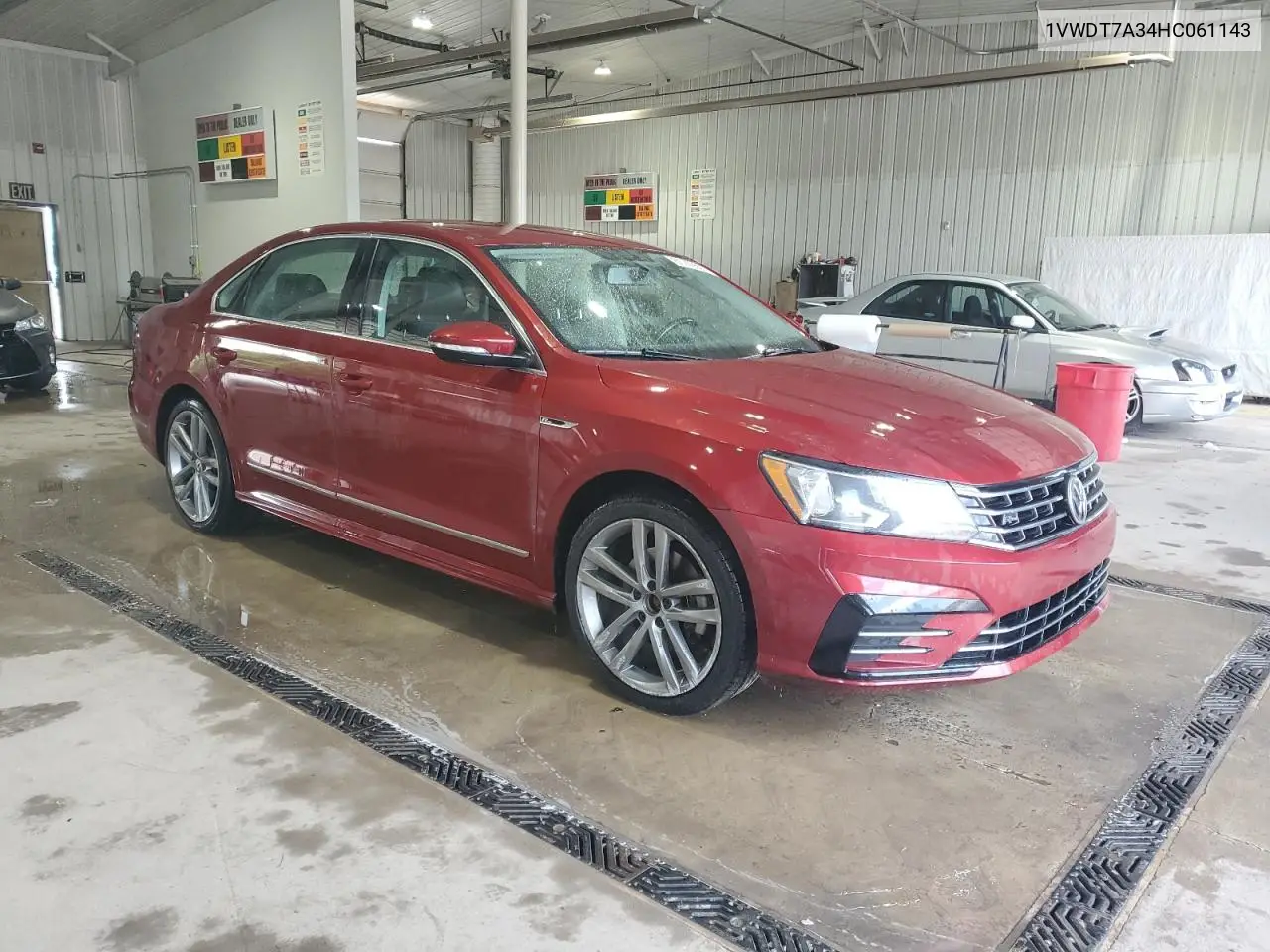 2017 Volkswagen Passat R-Line VIN: 1VWDT7A34HC061143 Lot: 61740555
