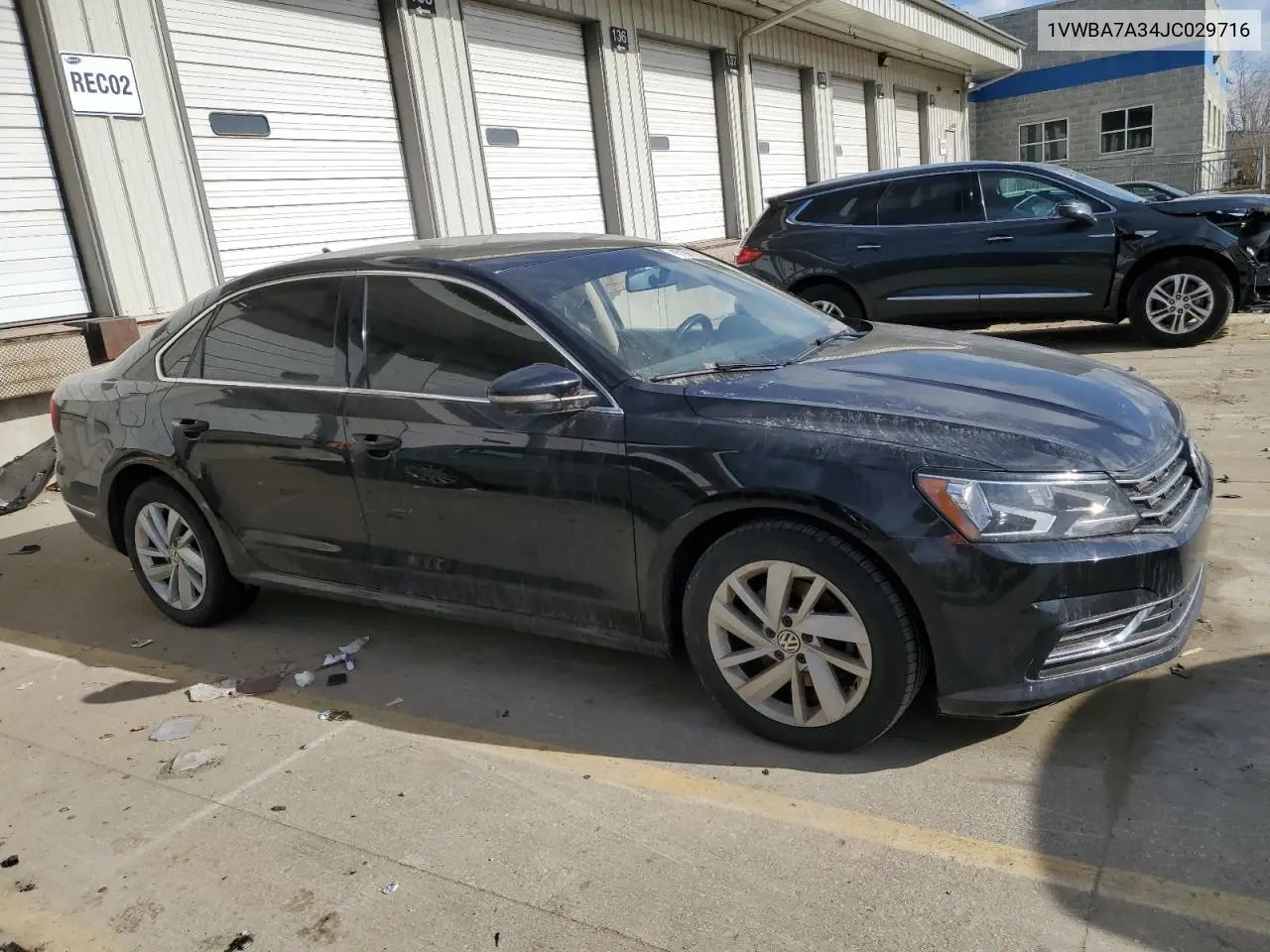 2018 Volkswagen Passat Se VIN: 1VWBA7A34JC029716 Lot: 47198155