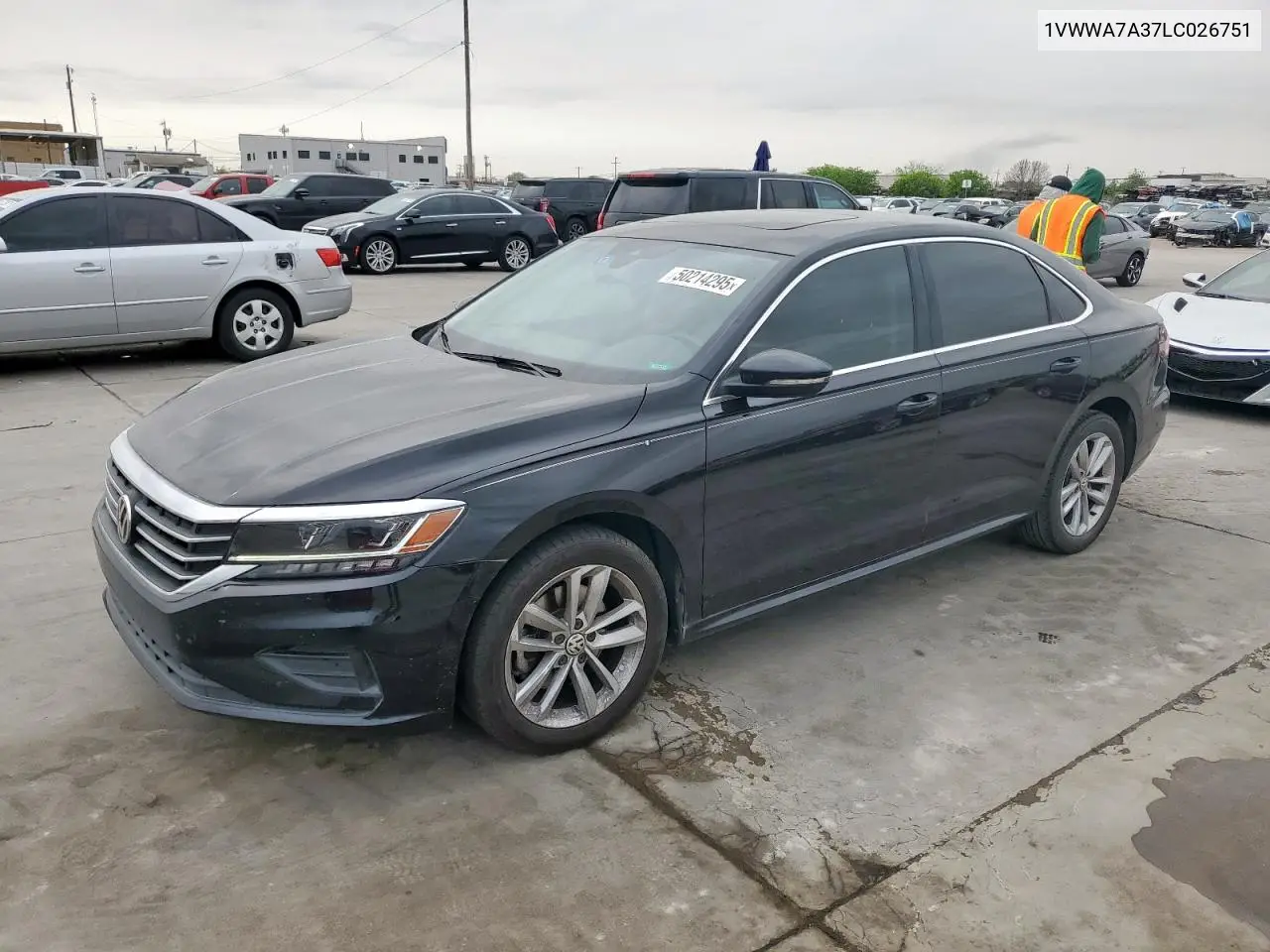 2020 Volkswagen Passat Se VIN: 1VWWA7A37LC026751 Lot: 50214295