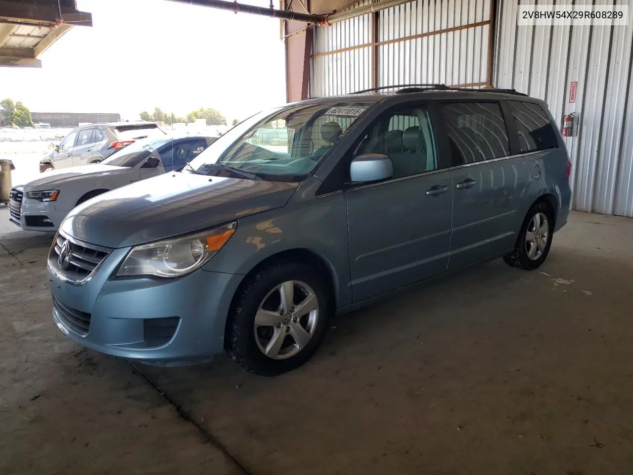 2009 Volkswagen Routan Sel VIN: 2V8HW54X29R608289 Lot: 62411015