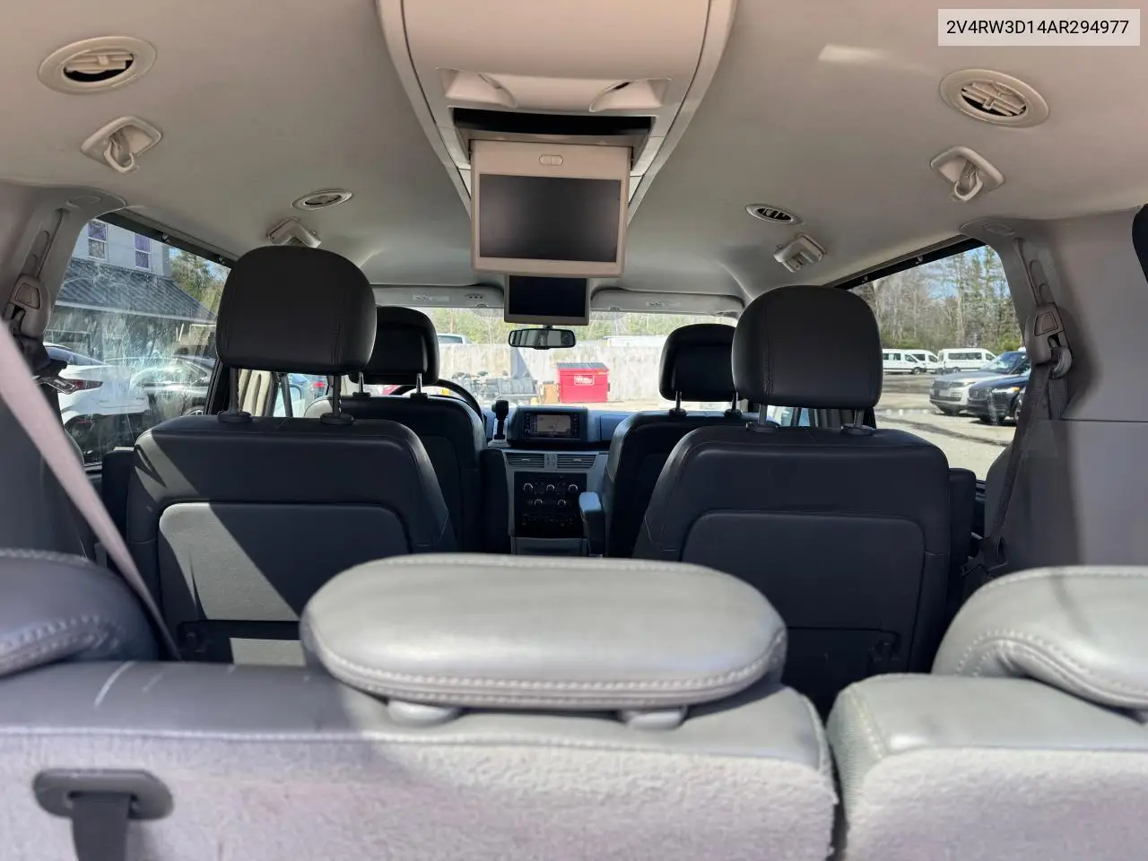 2010 Volkswagen Routan Se VIN: 2V4RW3D14AR294977 Lot: 51665785