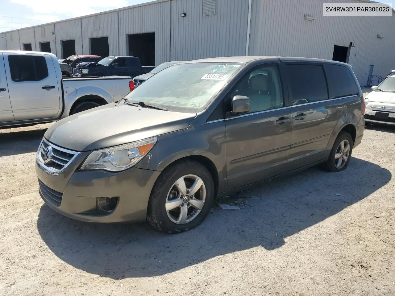 2010 Volkswagen Routan Se VIN: 2V4RW3D1PAR306025 Lot: 55513165