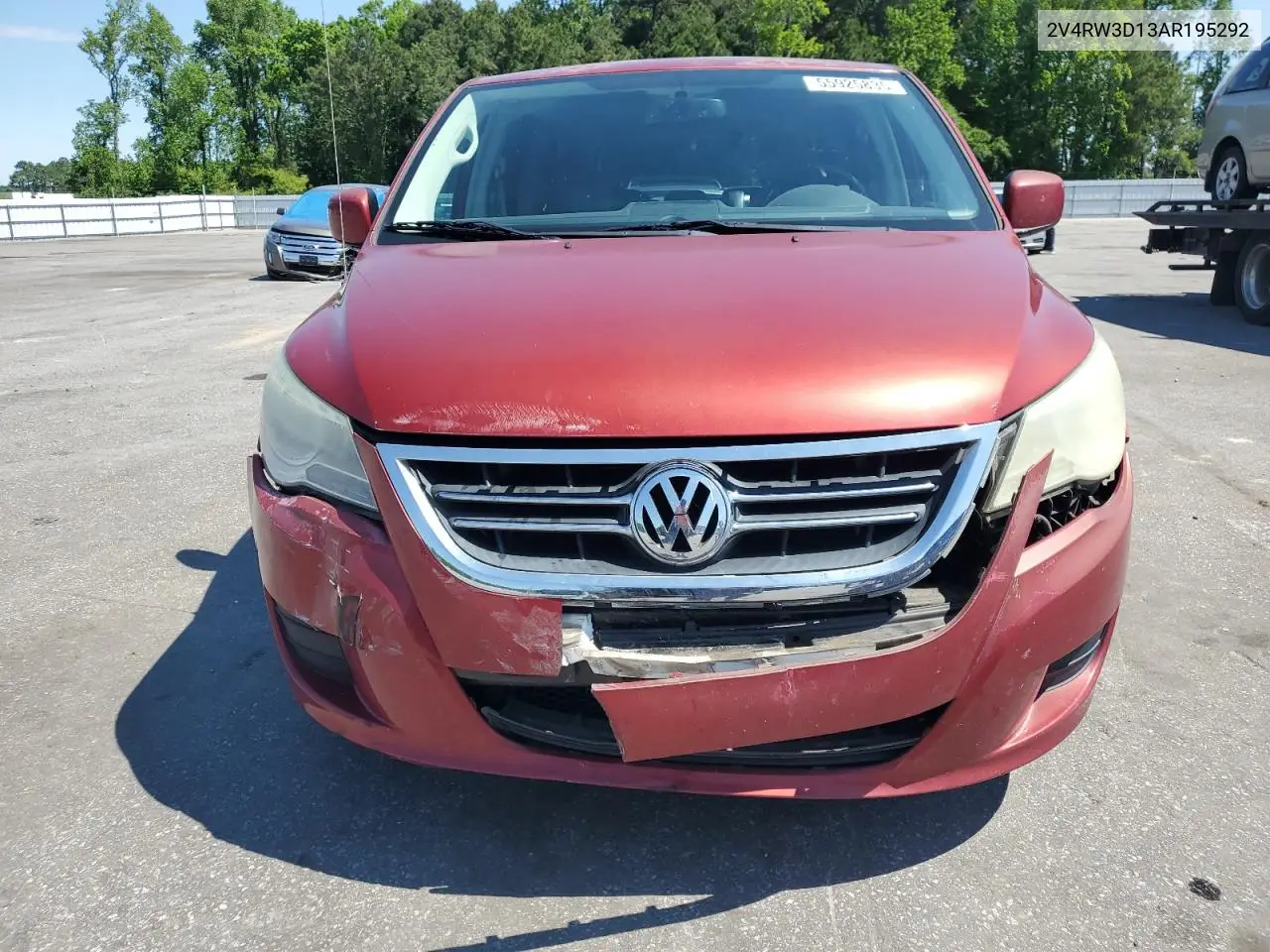 2010 Volkswagen Routan Se VIN: 2V4RW3D13AR195292 Lot: 55925835