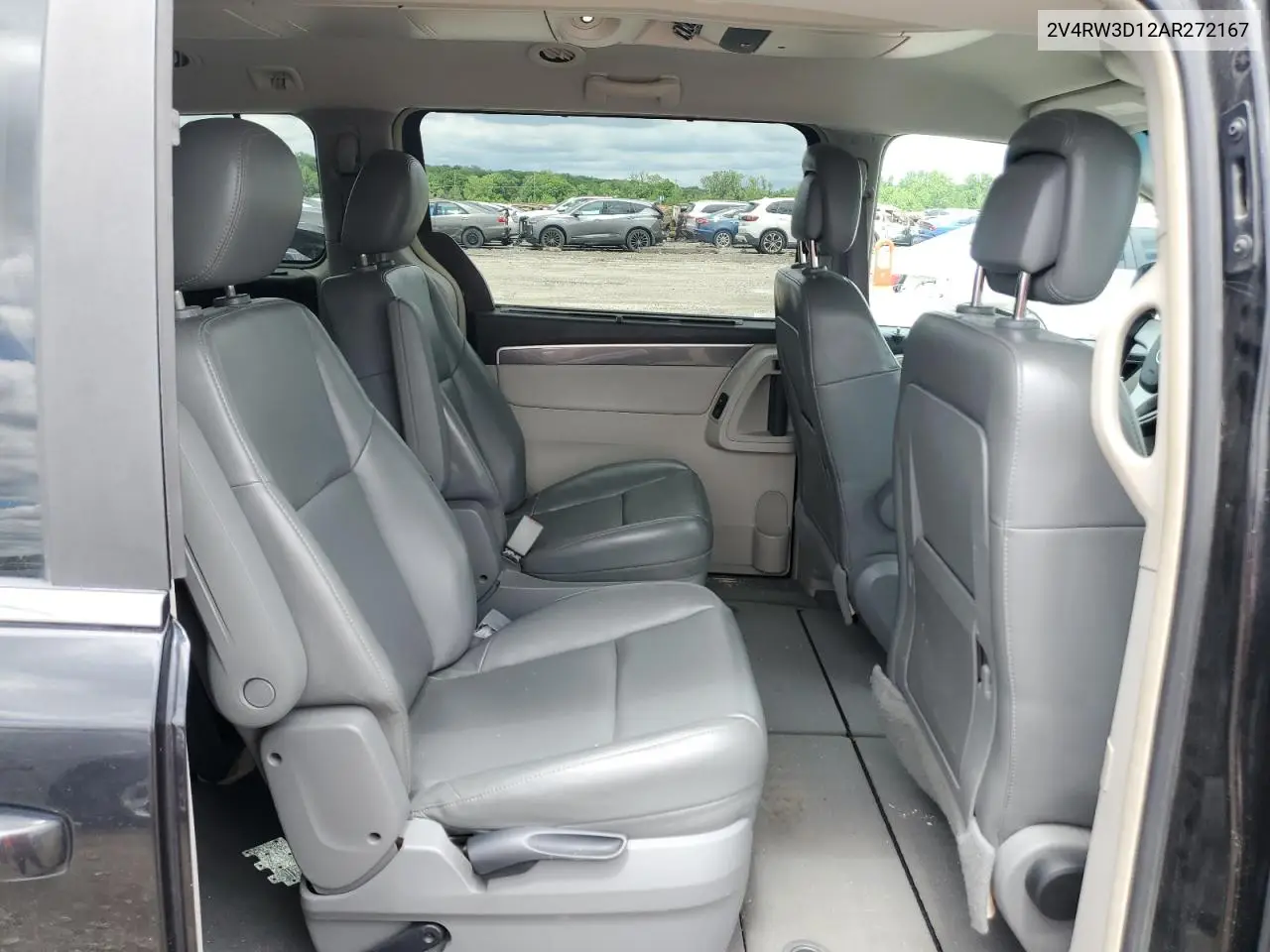 2010 Volkswagen Routan Se VIN: 2V4RW3D12AR272167 Lot: 57442985