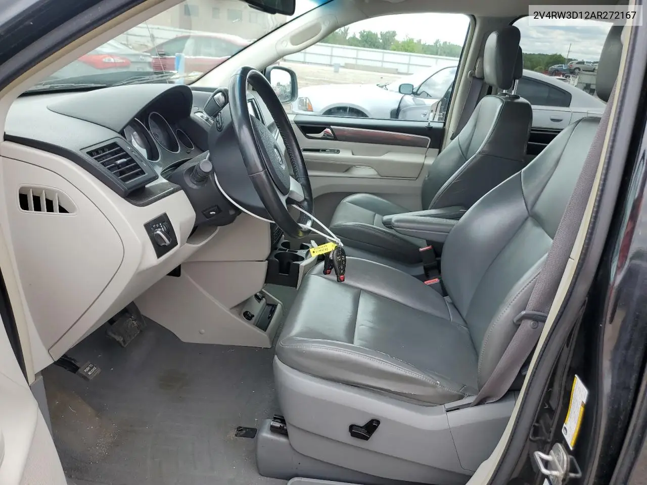 2010 Volkswagen Routan Se VIN: 2V4RW3D12AR272167 Lot: 57442985