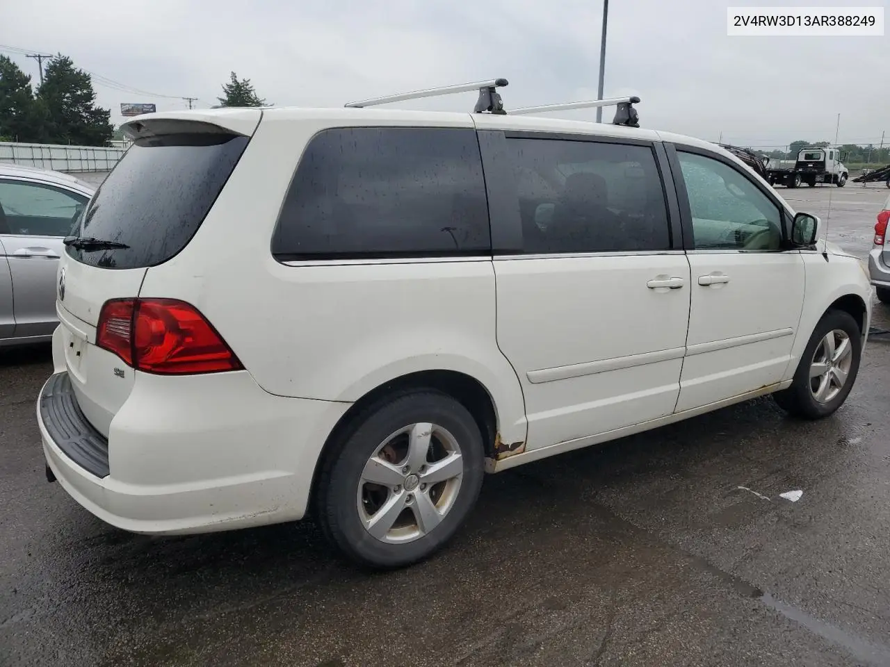 2010 Volkswagen Routan Se VIN: 2V4RW3D13AR388249 Lot: 58933225