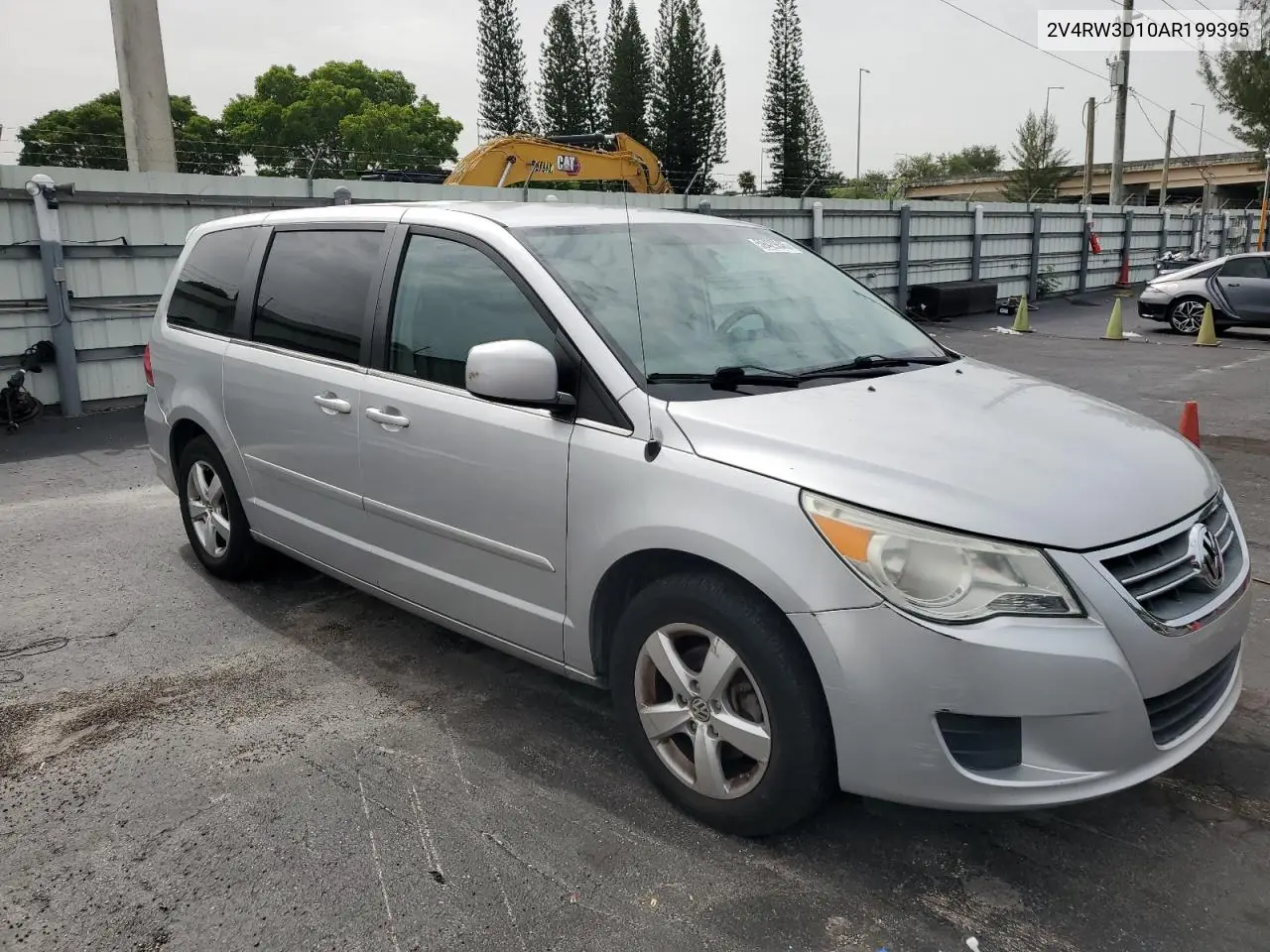 2010 Volkswagen Routan Se VIN: 2V4RW3D10AR199395 Lot: 59429845