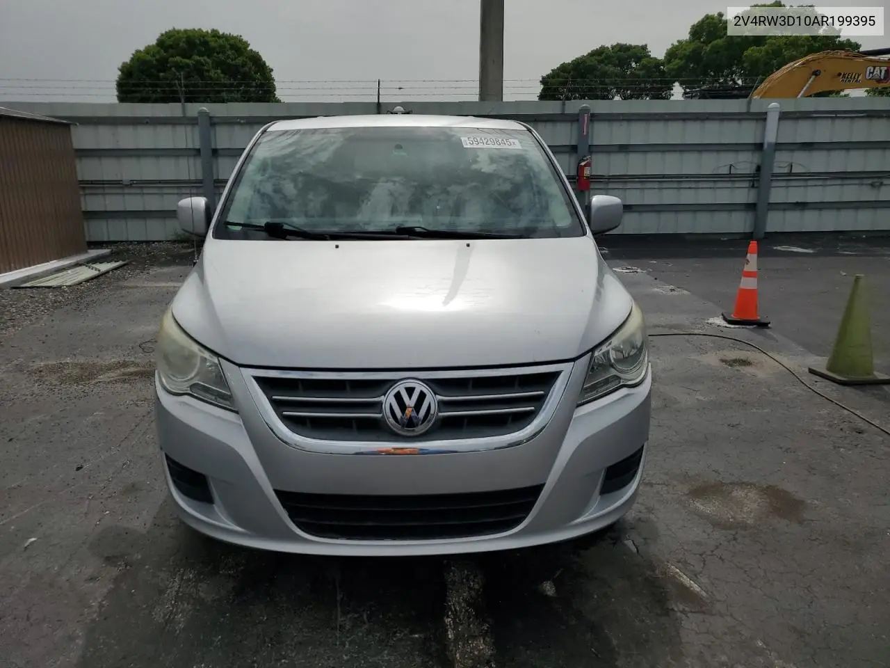 2010 Volkswagen Routan Se VIN: 2V4RW3D10AR199395 Lot: 59429845