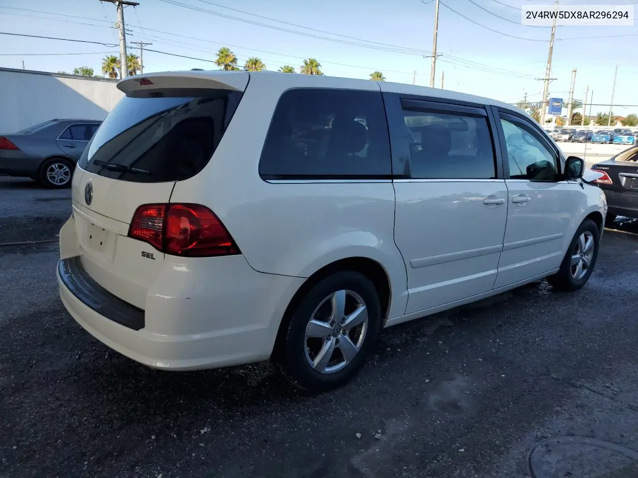 2010 Volkswagen Routan Sel VIN: 2V4RW5DX8AR296294 Lot: 61951345