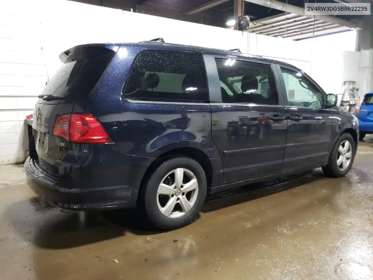2011 Volkswagen Routan Se VIN: 2V4RW3DG5BR622235 Lot: 61046085