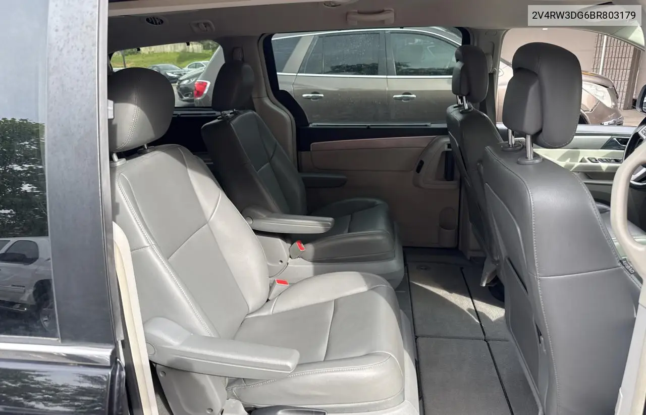 2011 Volkswagen Routan Se VIN: 2V4RW3DG6BR803179 Lot: 61144745