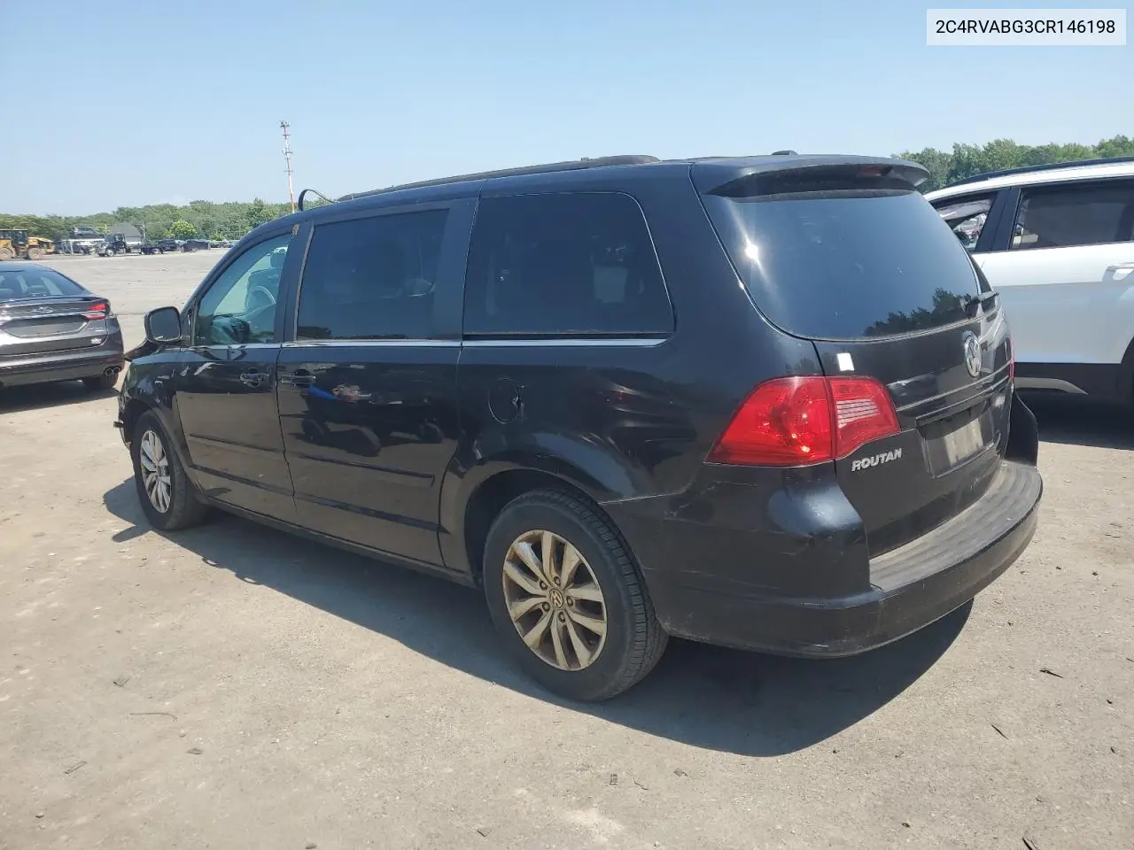 2012 Volkswagen Routan Se VIN: 2C4RVABG3CR146198 Lot: 63431295