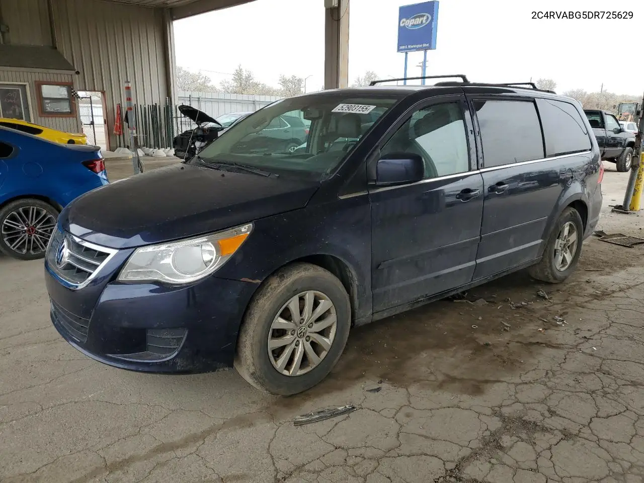 2013 Volkswagen Routan Se VIN: 2C4RVABG5DR725629 Lot: 52903155