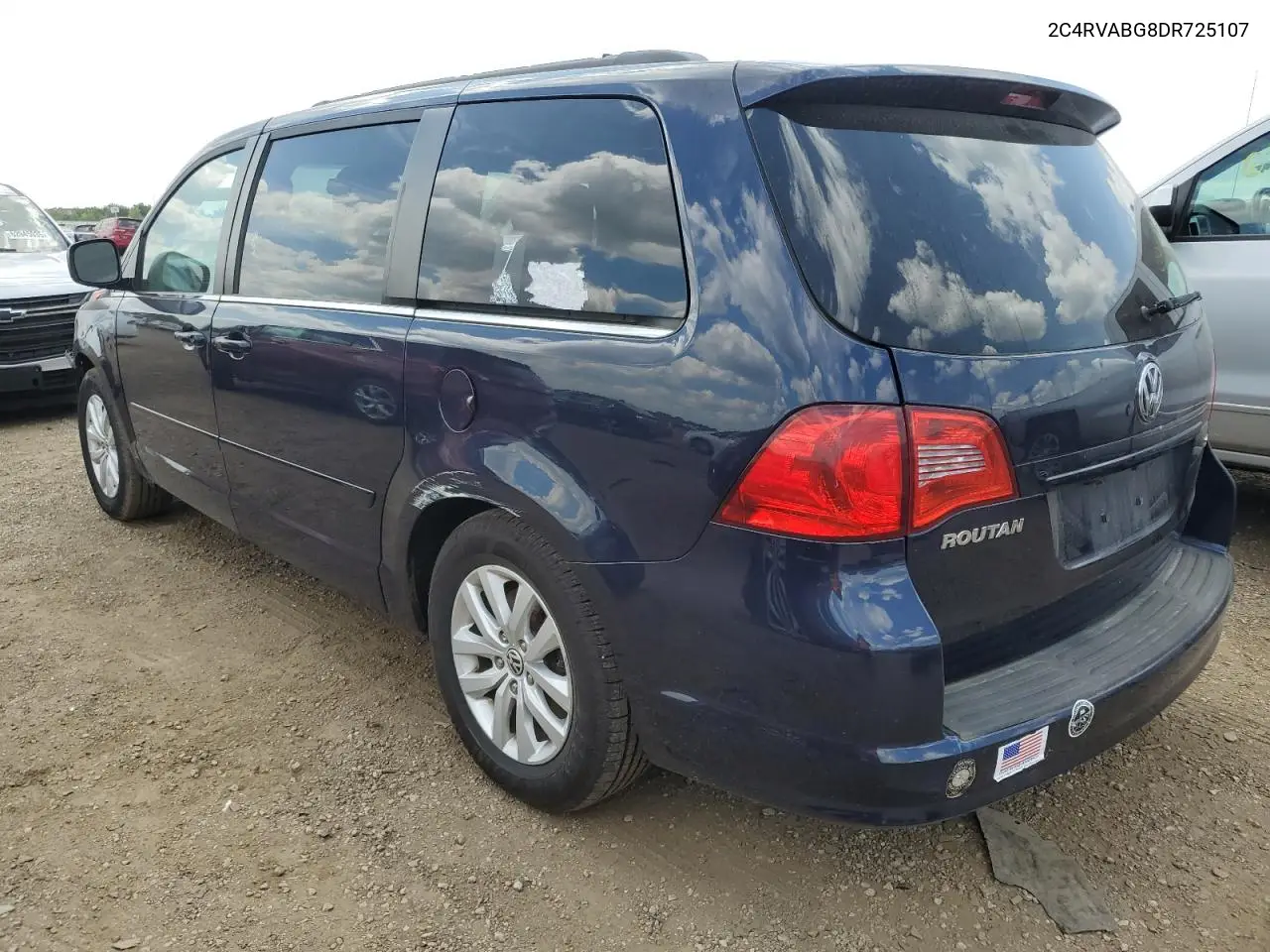 2013 Volkswagen Routan Se VIN: 2C4RVABG8DR725107 Lot: 63324995
