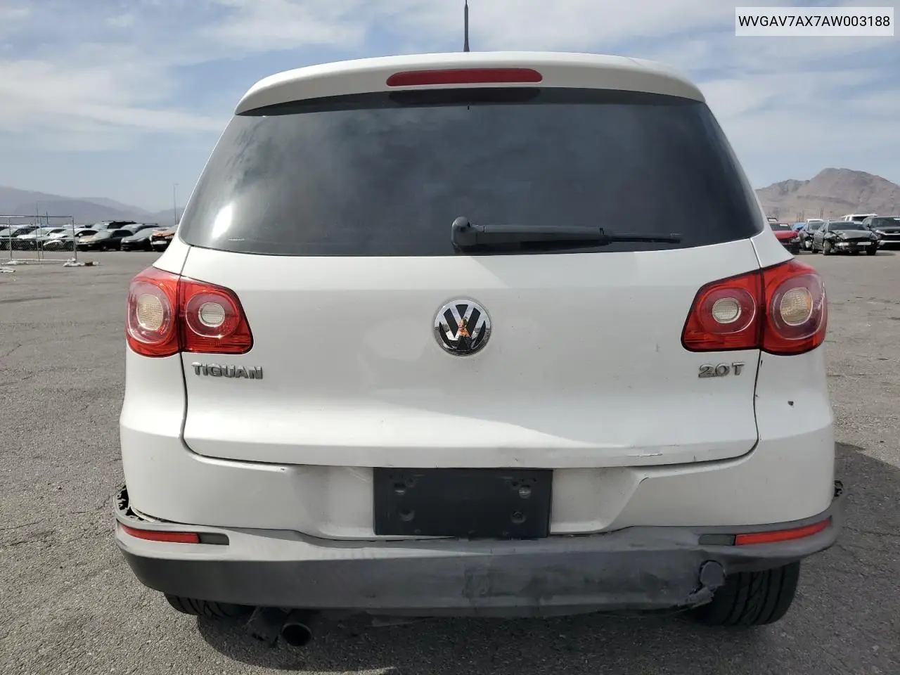 2010 Volkswagen Tiguan S VIN: WVGAV7AX7AW003188 Lot: 56692535