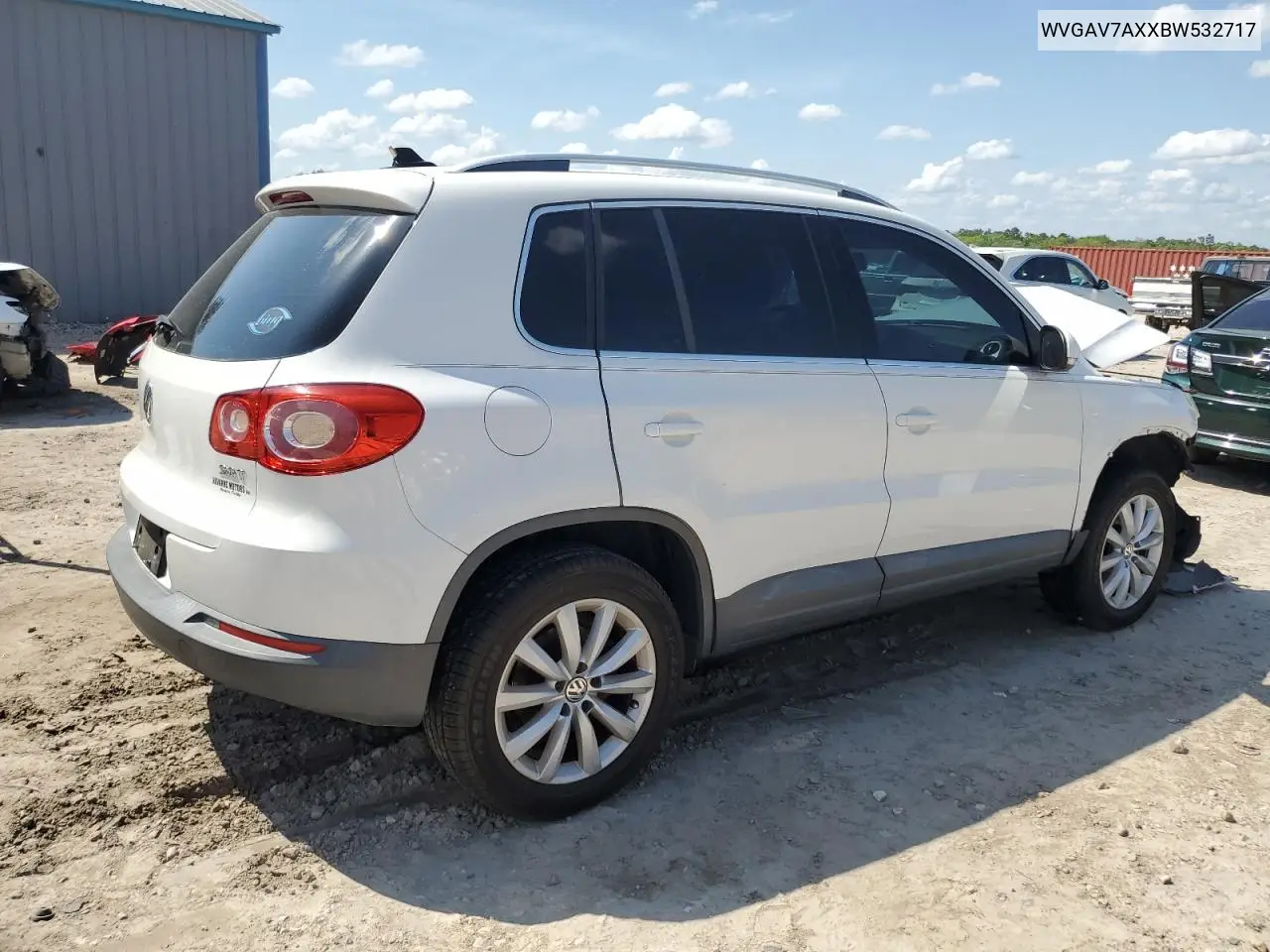 2011 Volkswagen Tiguan S VIN: WVGAV7AXXBW532717 Lot: 51328085