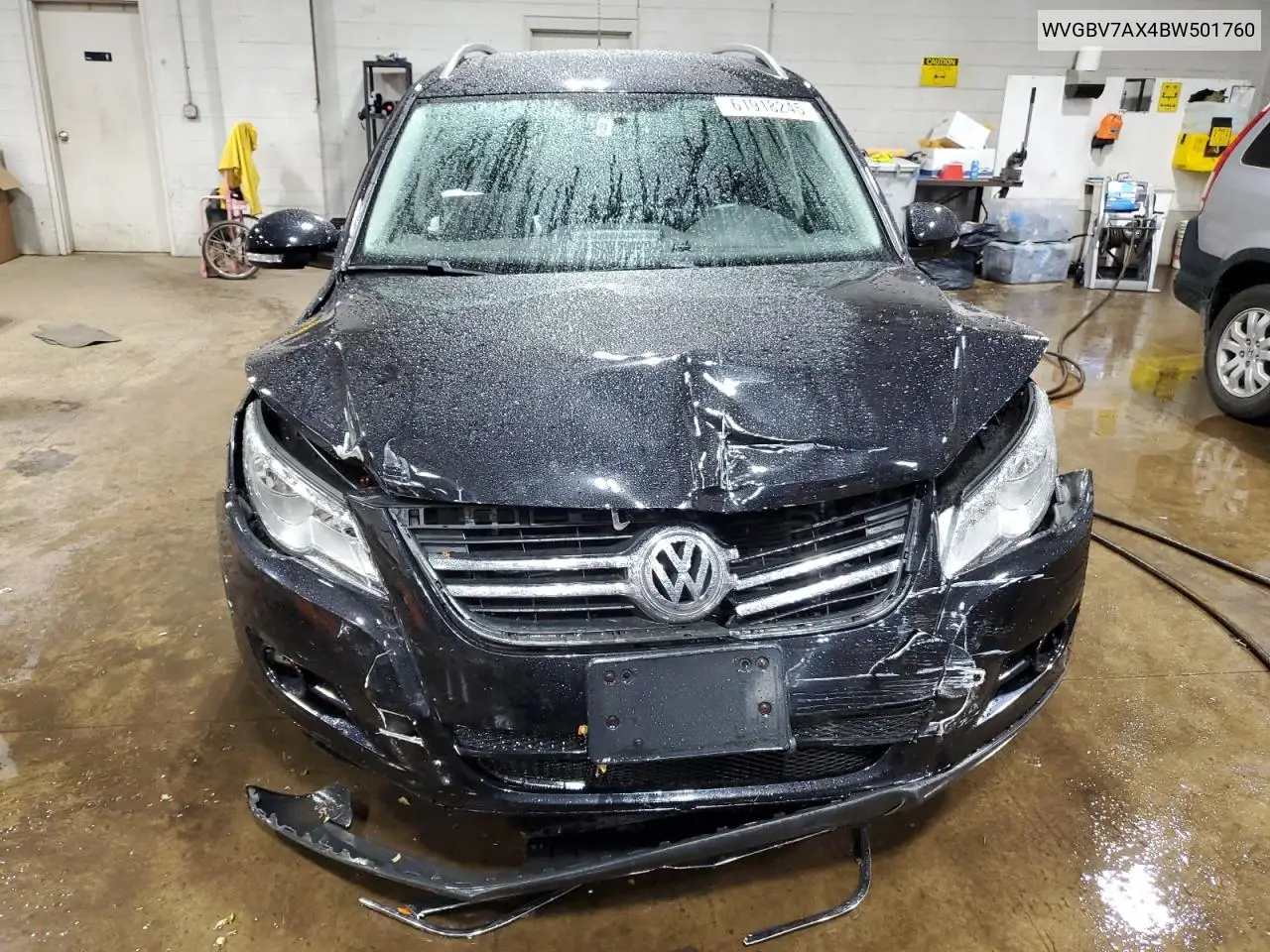 2011 Volkswagen Tiguan S VIN: WVGBV7AX4BW501760 Lot: 61918245