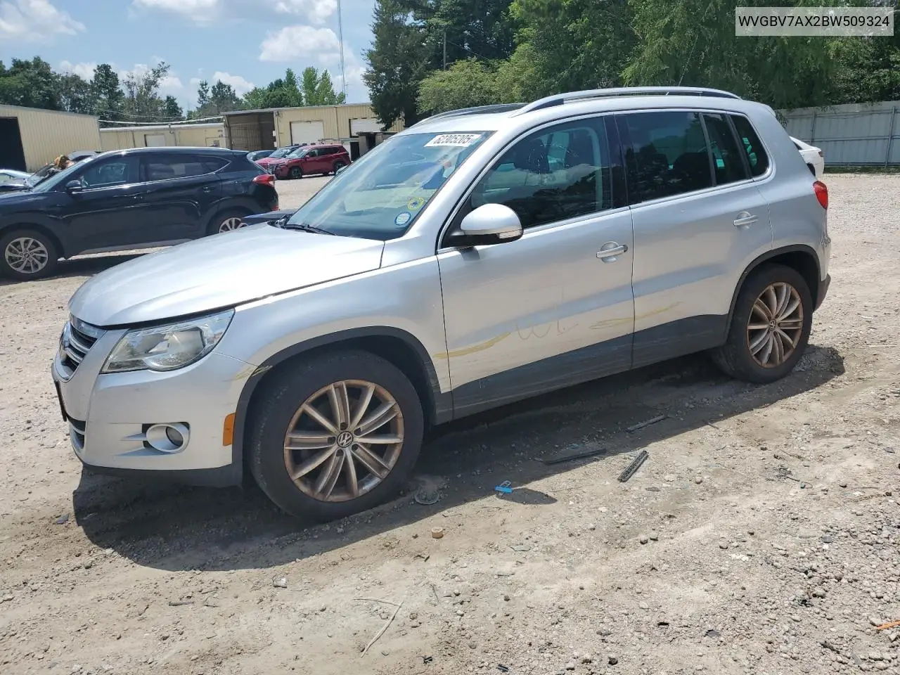 2011 Volkswagen Tiguan S VIN: WVGBV7AX2BW509324 Lot: 62305205