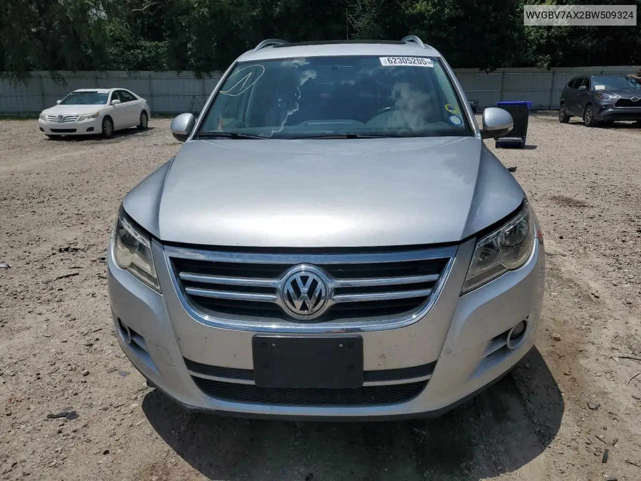 2011 Volkswagen Tiguan S VIN: WVGBV7AX2BW509324 Lot: 62305205