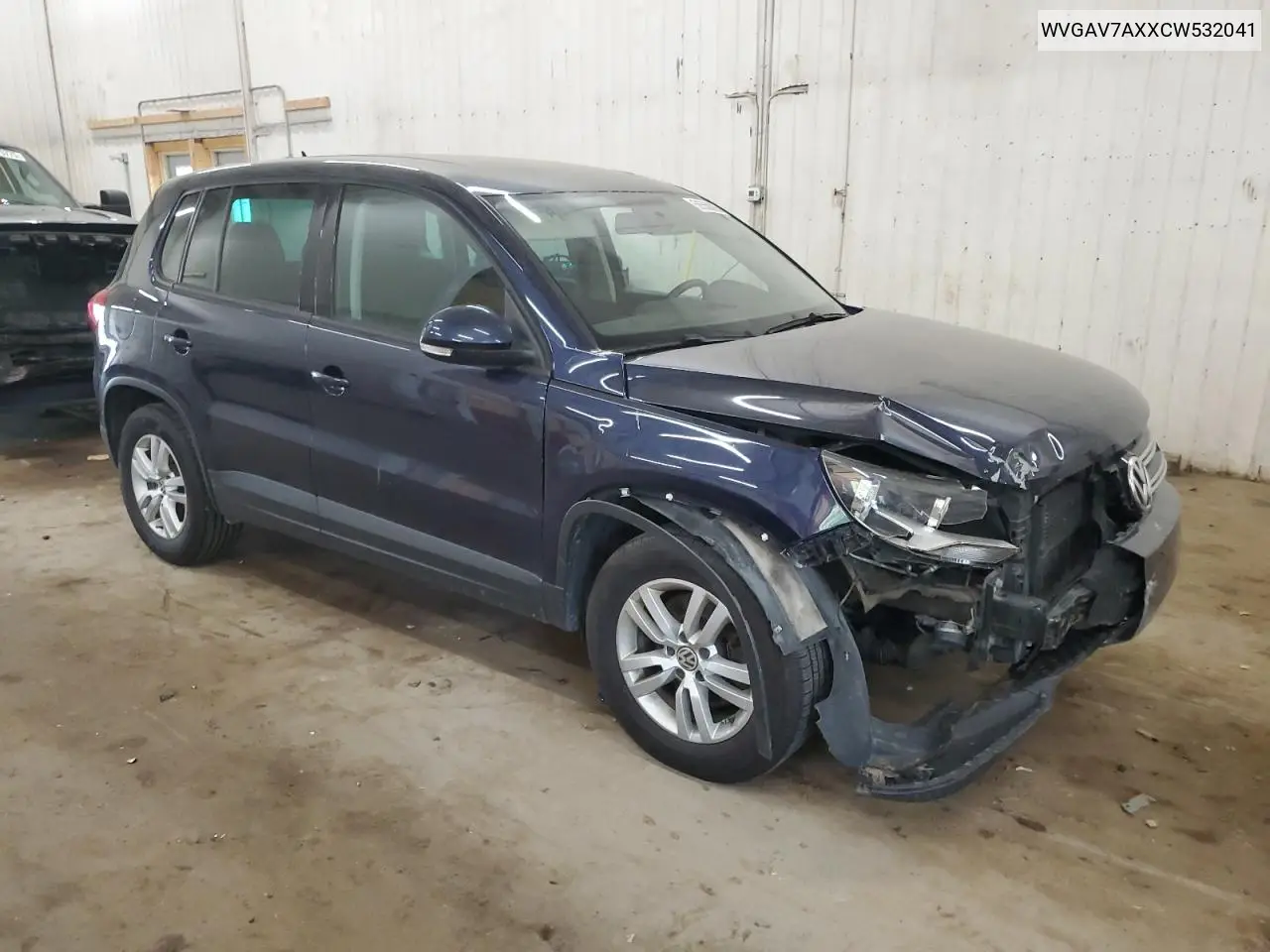 2012 Volkswagen Tiguan S VIN: WVGAV7AXXCW532041 Lot: 56550825