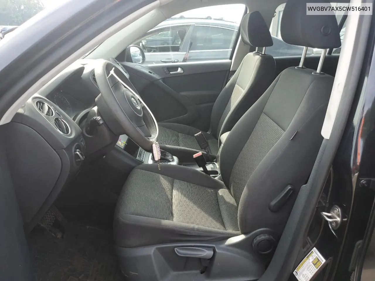 2012 Volkswagen Tiguan S VIN: WVGBV7AX5CW516401 Lot: 62790895