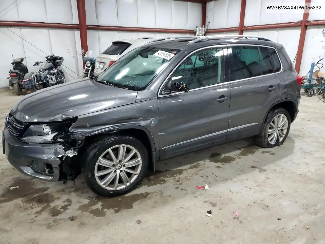 2013 Volkswagen Tiguan S VIN: WVGBV3AX4DW055332 Lot: 42297805