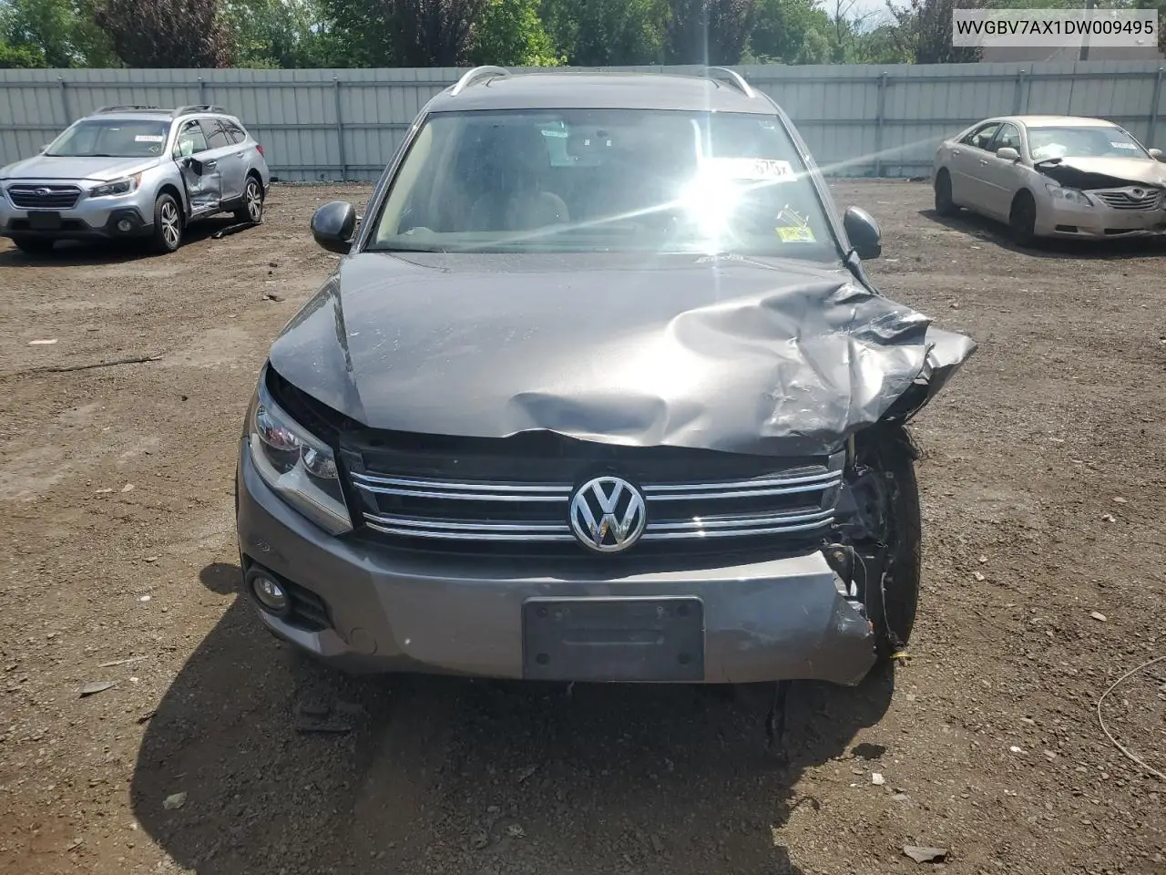 2013 Volkswagen Tiguan S VIN: WVGBV7AX1DW009495 Lot: 62289675