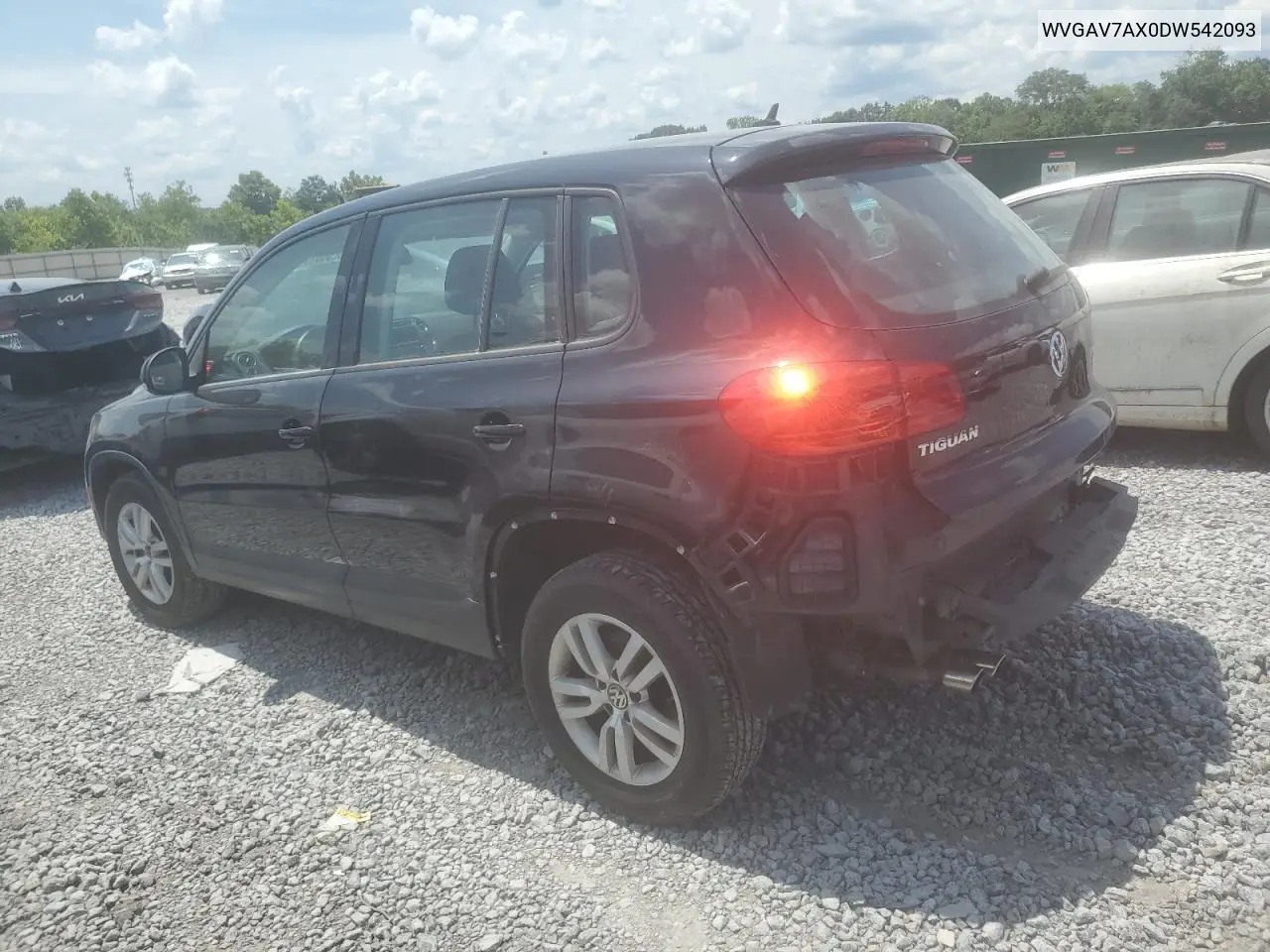 2013 Volkswagen Tiguan S VIN: WVGAV7AX0DW542093 Lot: 62580175