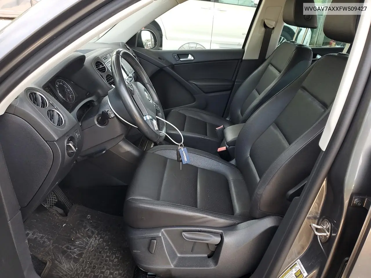 2015 Volkswagen Tiguan S VIN: WVGAV7AXXFW509427 Lot: 62702585