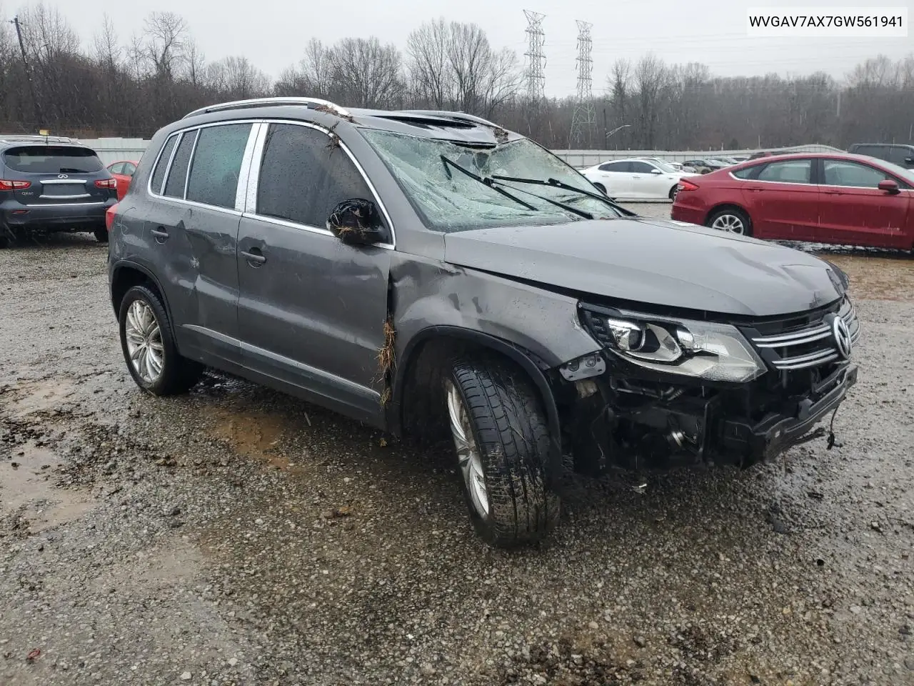 2016 Volkswagen Tiguan S VIN: WVGAV7AX7GW561941 Lot: 44717085