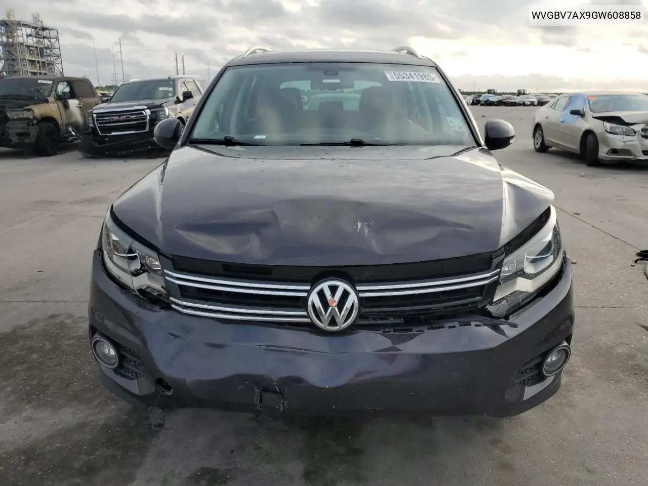2016 Volkswagen Tiguan S VIN: WVGBV7AX9GW608858 Lot: 55341985