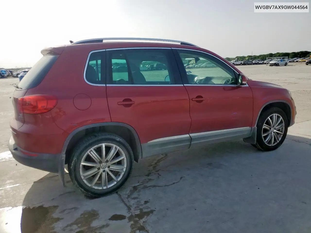 2016 Volkswagen Tiguan S VIN: WVGBV7AX9GW044564 Lot: 56592765
