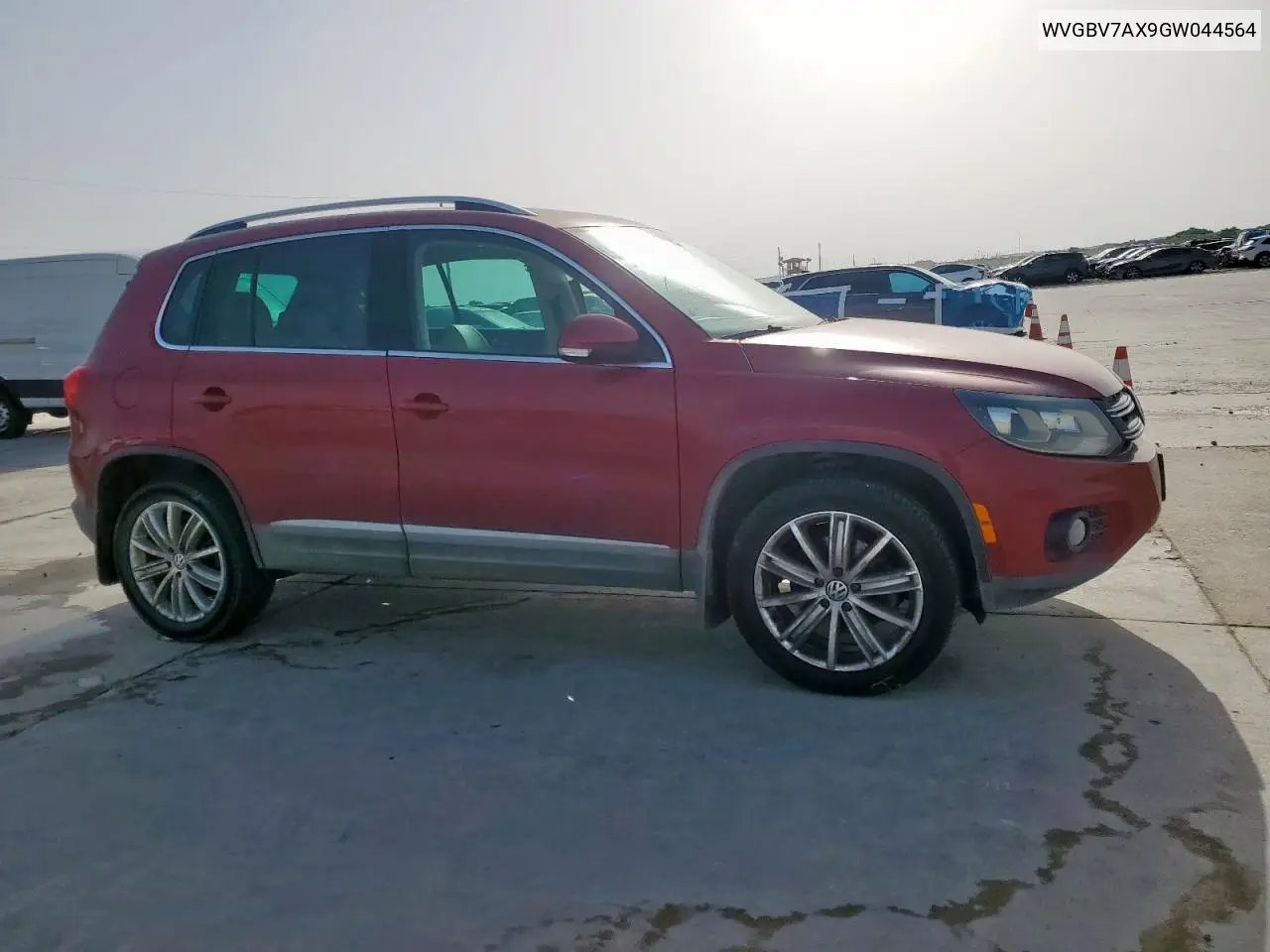 2016 Volkswagen Tiguan S VIN: WVGBV7AX9GW044564 Lot: 56592765