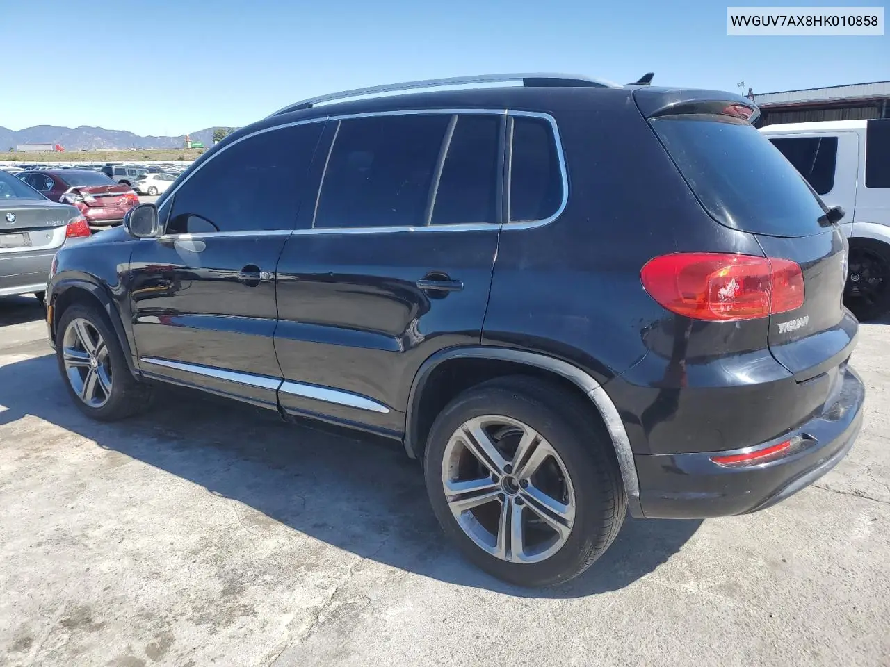 2017 Volkswagen Tiguan Sport VIN: WVGUV7AX8HK010858 Lot: 49477455