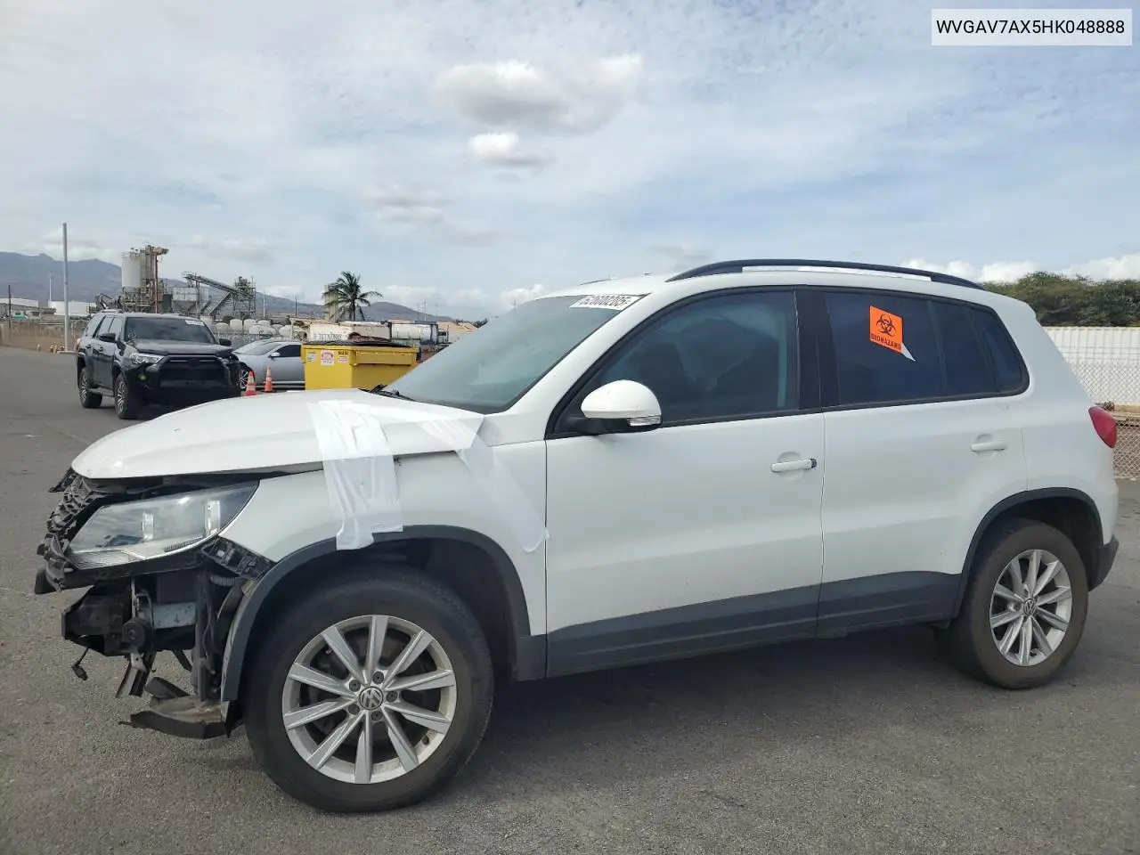 2017 Volkswagen Tiguan S VIN: WVGAV7AX5HK048888 Lot: 62600205