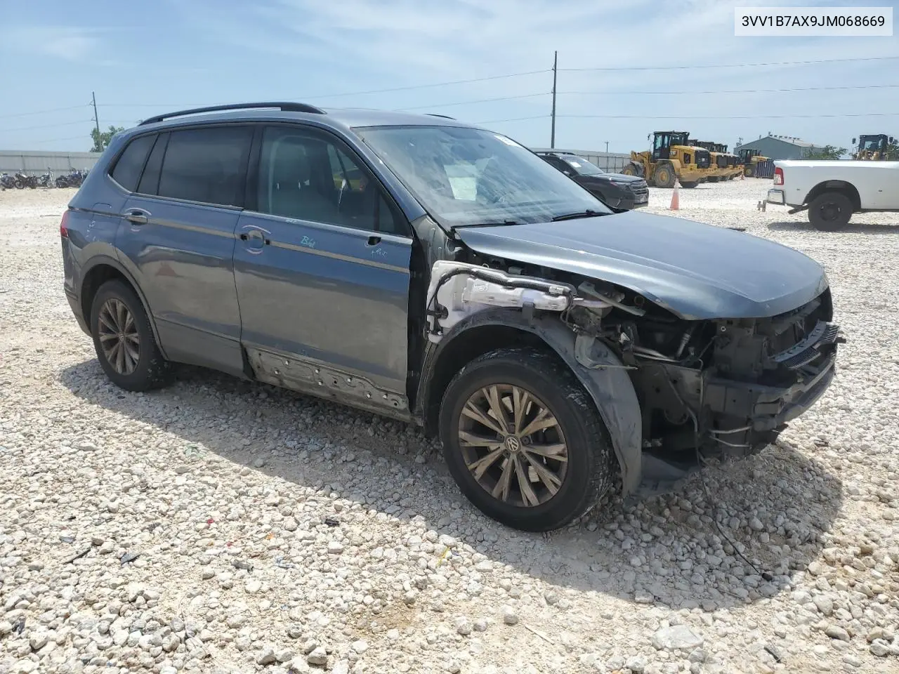 2018 Volkswagen Tiguan S VIN: 3VV1B7AX9JM068669 Lot: 56676365