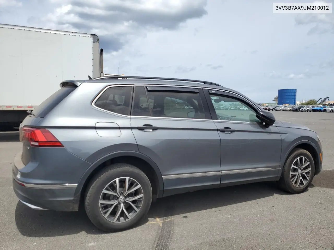 2018 Volkswagen Tiguan Se VIN: 3VV3B7AX9JM210012 Lot: 62779525