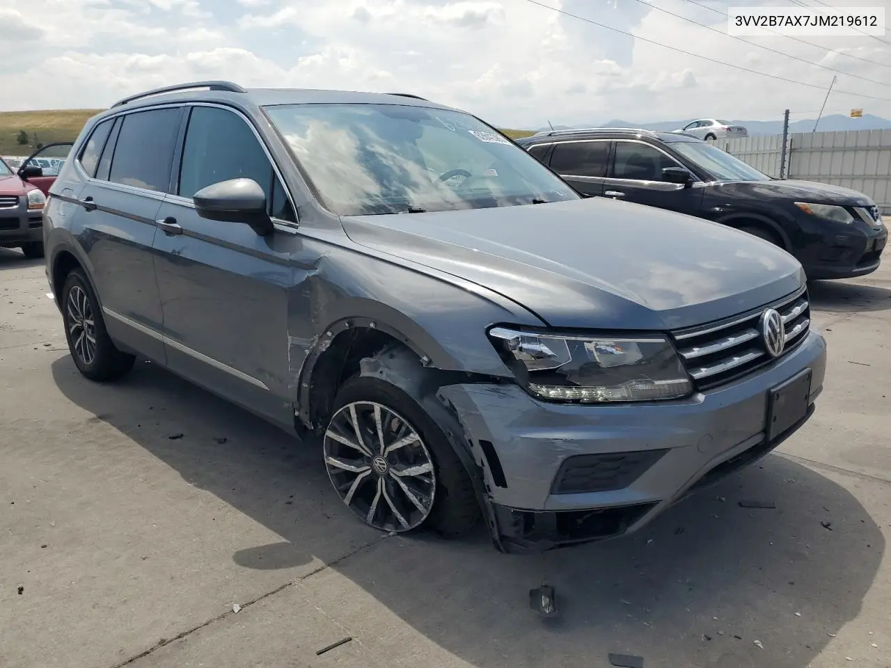 2018 Volkswagen Tiguan Se VIN: 3VV2B7AX7JM219612 Lot: 62842385