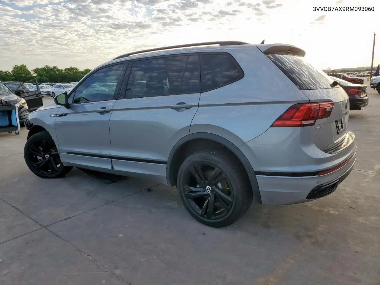 2024 Volkswagen Tiguan Se R-Line Black VIN: 3VVCB7AX9RM093060 Lot: 56354345