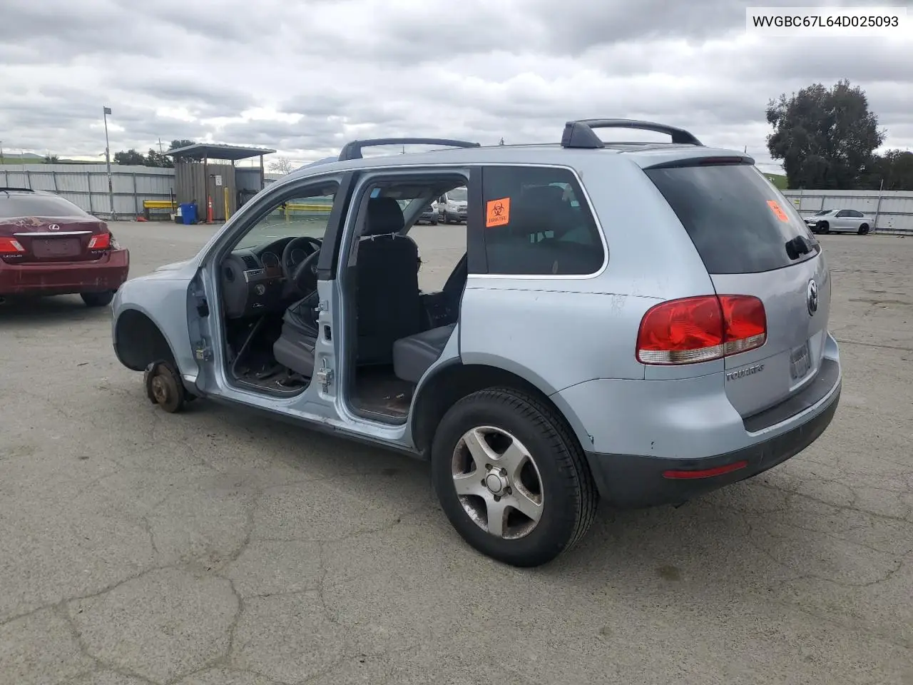 2004 Volkswagen Touareg 3.2 VIN: WVGBC67L64D025093 Lot: 47764685