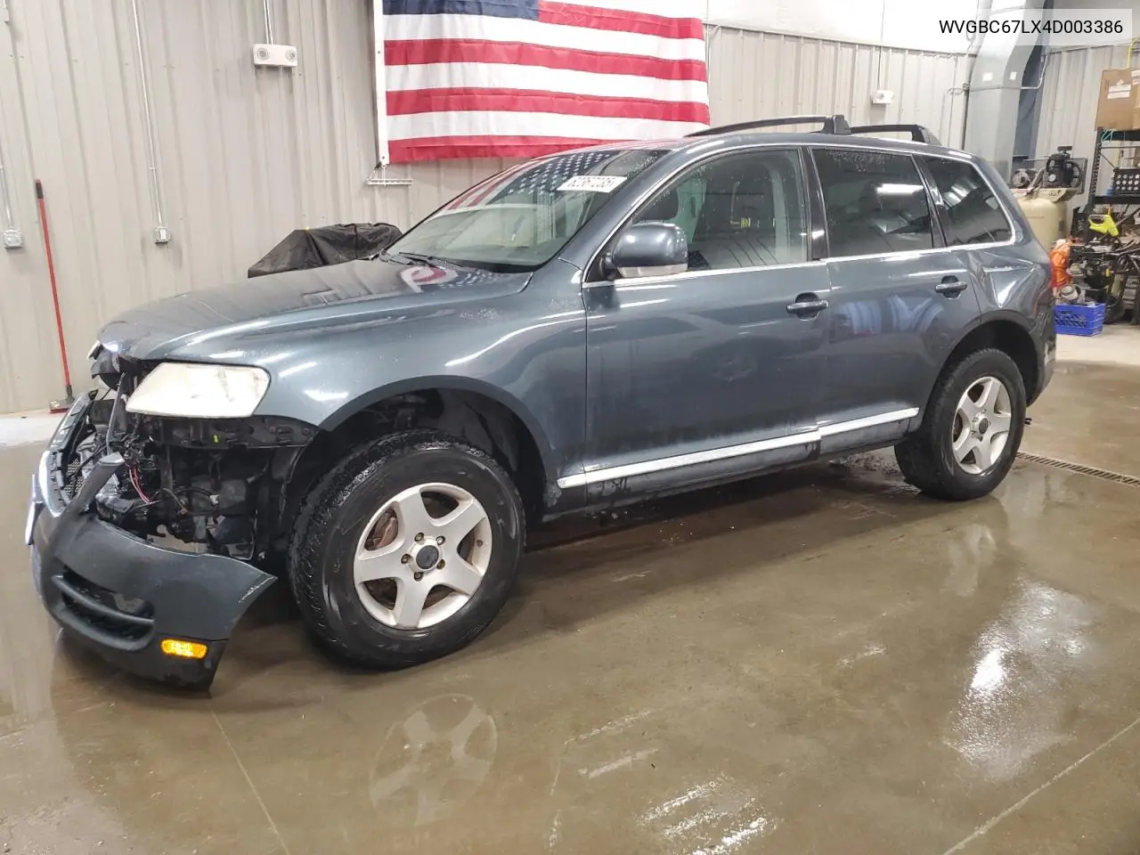 2004 Volkswagen Touareg 3.2 VIN: WVGBC67LX4D003386 Lot: 62367235