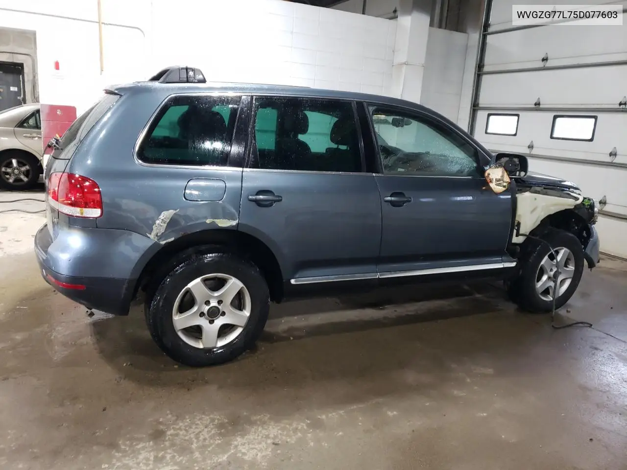 2005 Volkswagen Touareg 3.2 VIN: WVGZG77L75D077603 Lot: 54355465