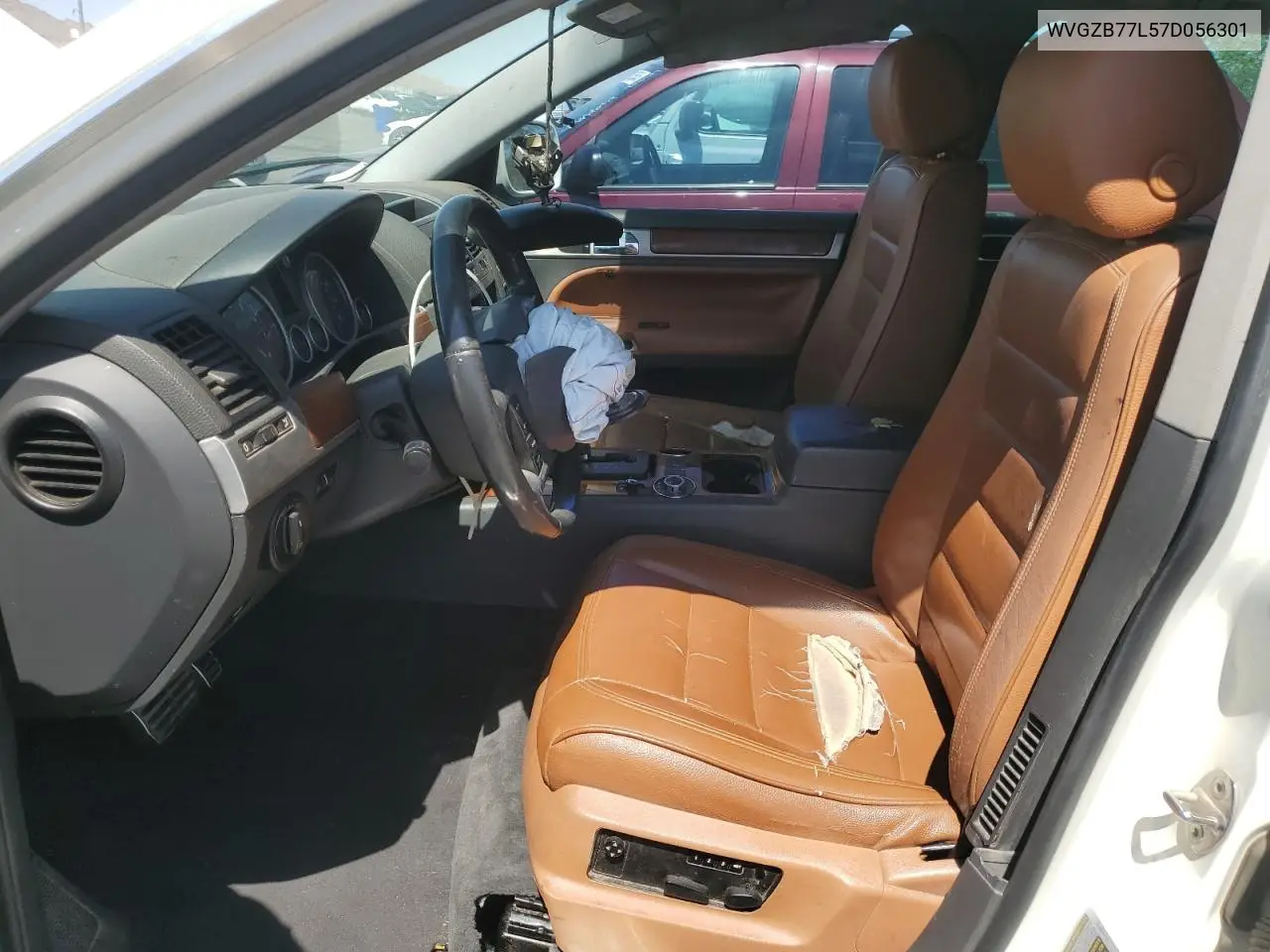 2007 Volkswagen Touareg V8 VIN: WVGZB77L57D056301 Lot: 60567515