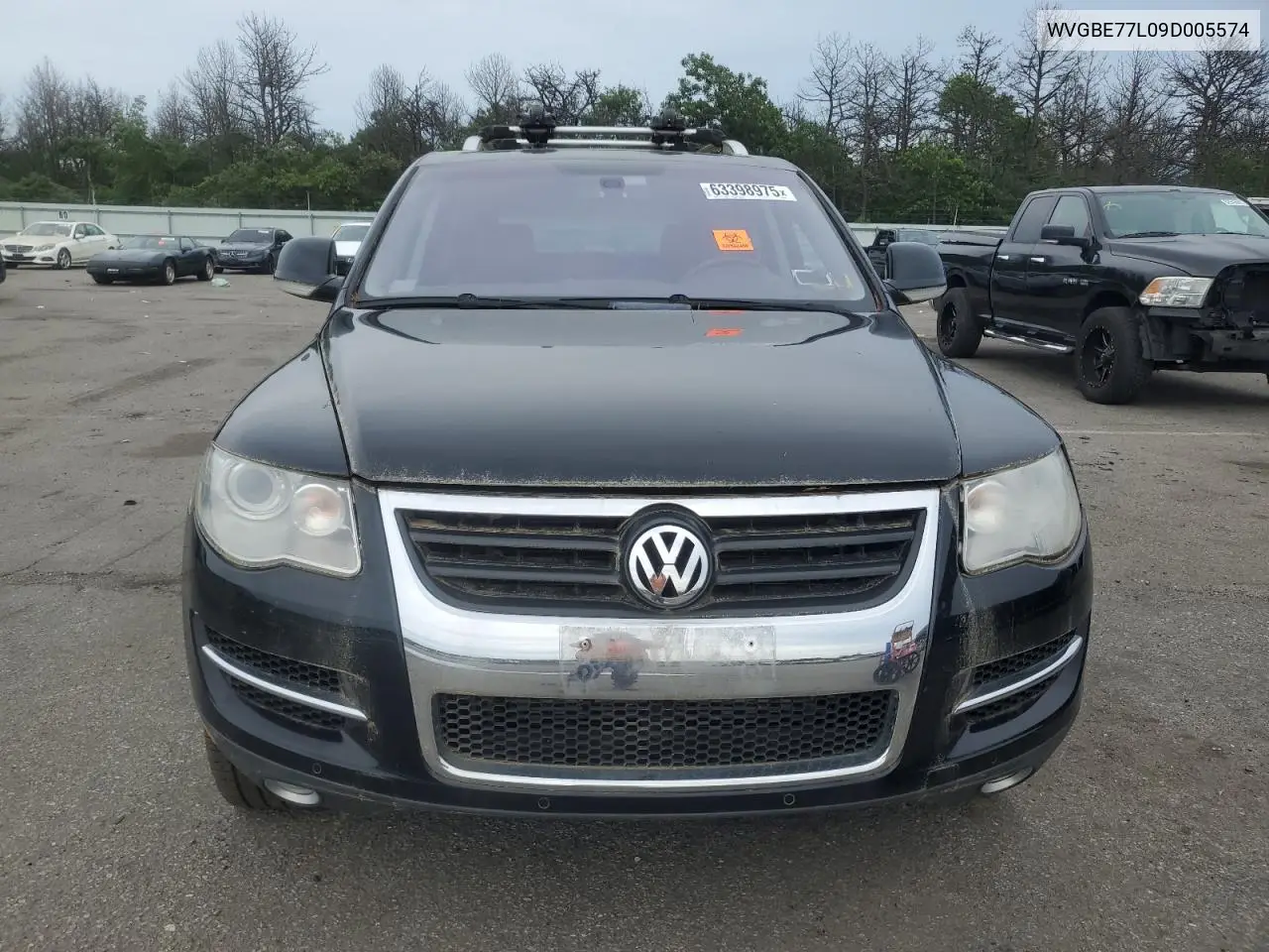 2009 Volkswagen Touareg 2 V6 VIN: WVGBE77L09D005574 Lot: 63398975