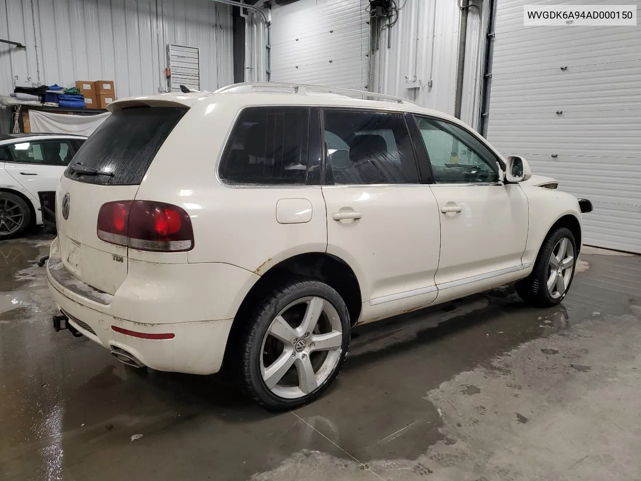 2010 Volkswagen Touareg Tdi VIN: WVGDK6A94AD000150 Lot: 42491155