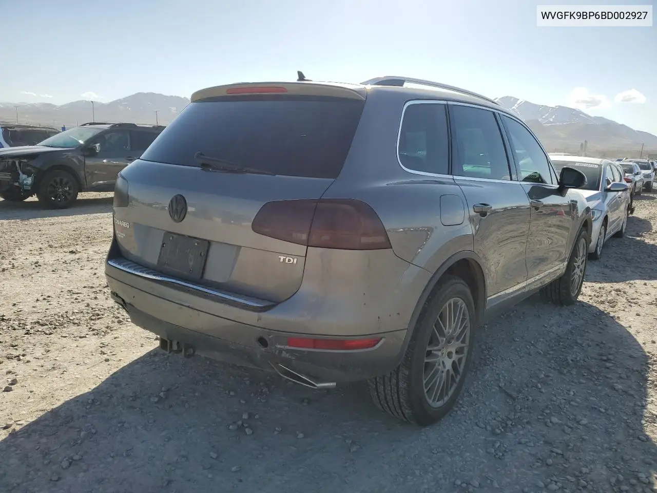 2011 Volkswagen Touareg V6 Tdi VIN: WVGFK9BP6BD002927 Lot: 49643205