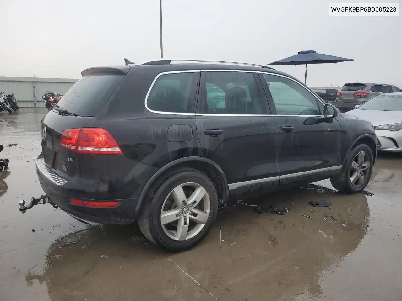 2011 Volkswagen Touareg V6 Tdi VIN: WVGFK9BP6BD005228 Lot: 55328245